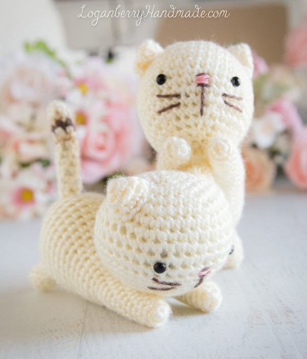 Free Crochet Amigurumi Kitty Cats Pattern