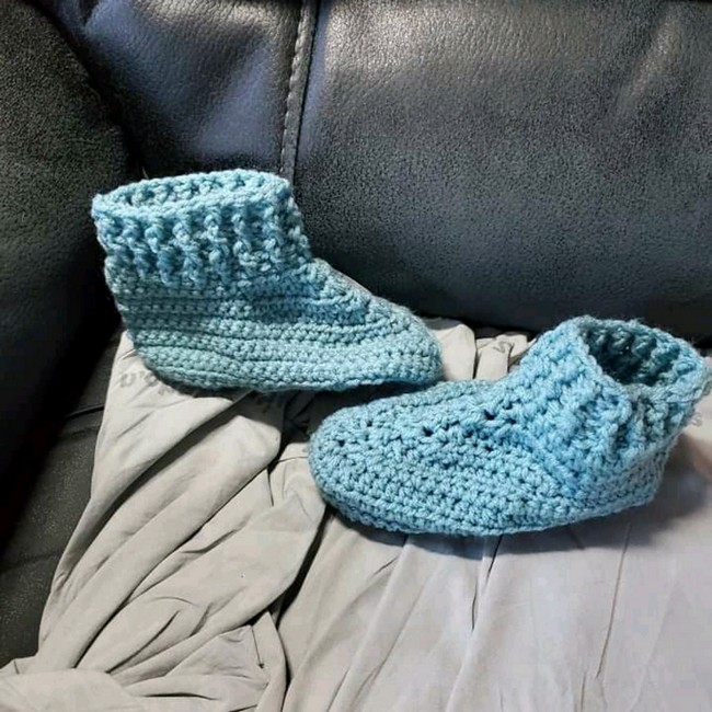 Easy Crochet Kids Slippers