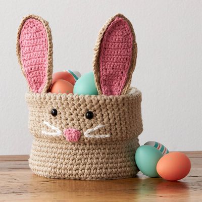 Free Crochet Hoppy Easter Bunny Basket Pattern
