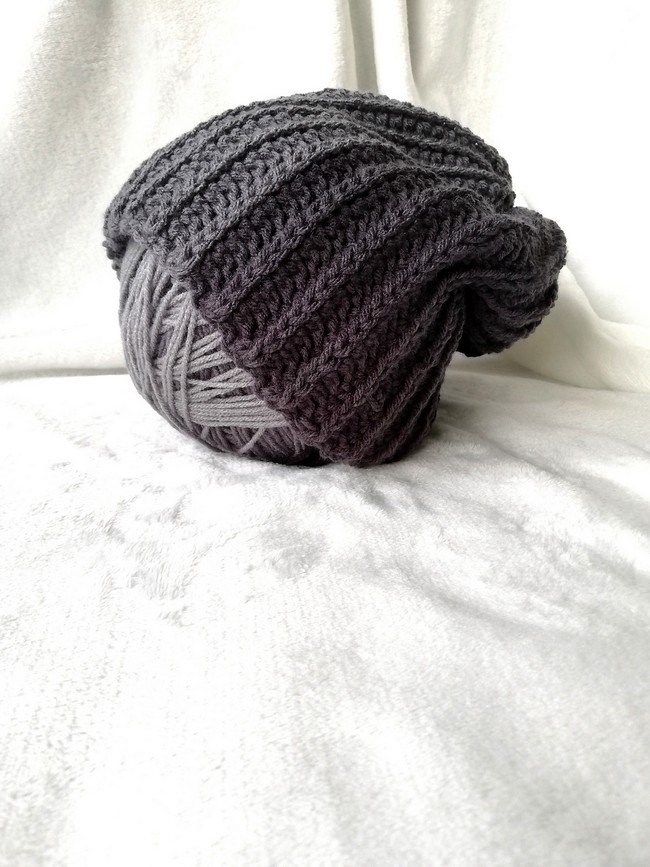 Easy slouchy hat