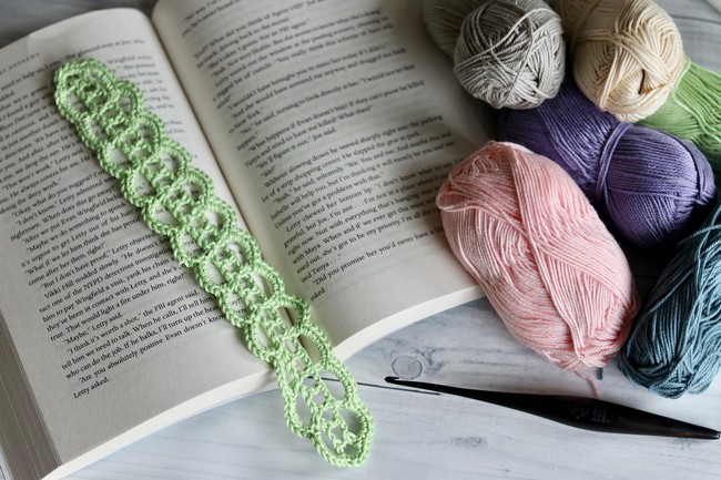 Pretty Lace Bookmark